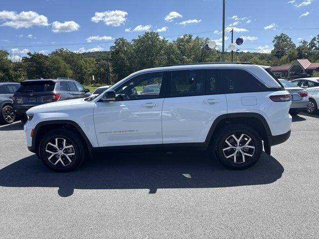 used 2023 Jeep Grand Cherokee car, priced at $35,991