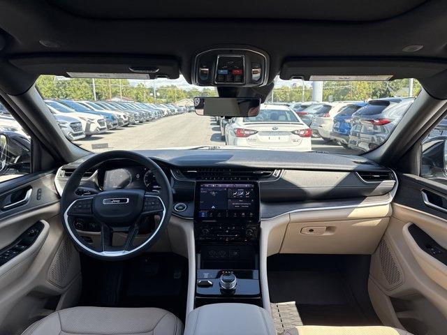used 2023 Jeep Grand Cherokee car, priced at $35,991