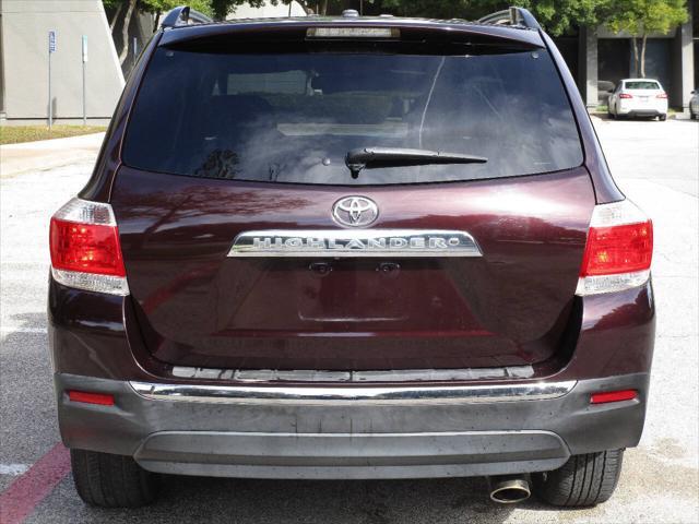 used 2013 Toyota Highlander car, priced at $14,995