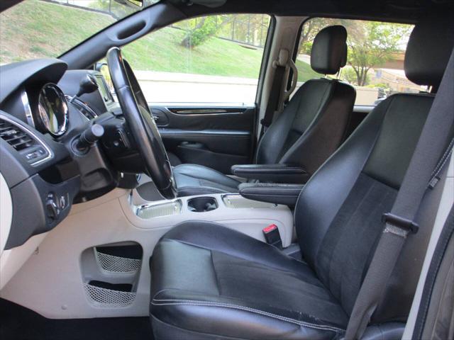 used 2019 Dodge Grand Caravan car, priced at $11,595