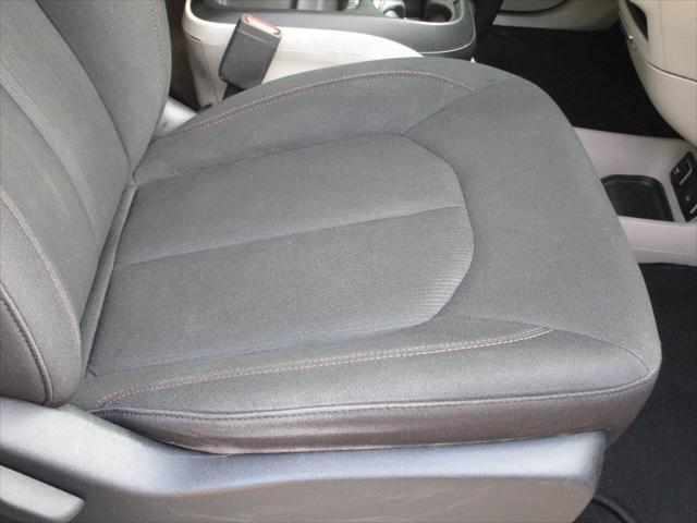 used 2018 Chrysler Pacifica car, priced at $14,995