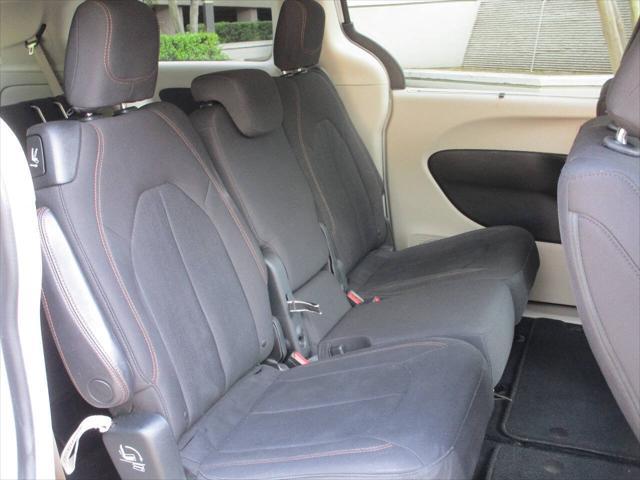 used 2018 Chrysler Pacifica car, priced at $14,995