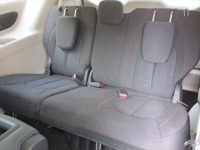 used 2018 Chrysler Pacifica car, priced at $14,995