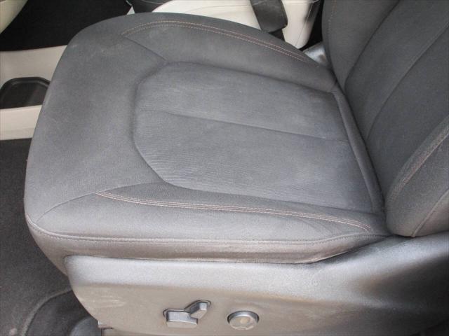 used 2018 Chrysler Pacifica car, priced at $14,995