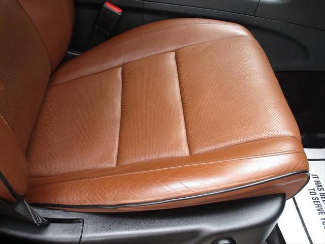 used 2016 Jeep Grand Cherokee car, priced at $17,595