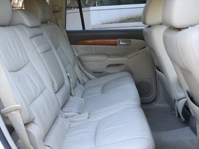 used 2006 Lexus GX 470 car, priced at $8,995
