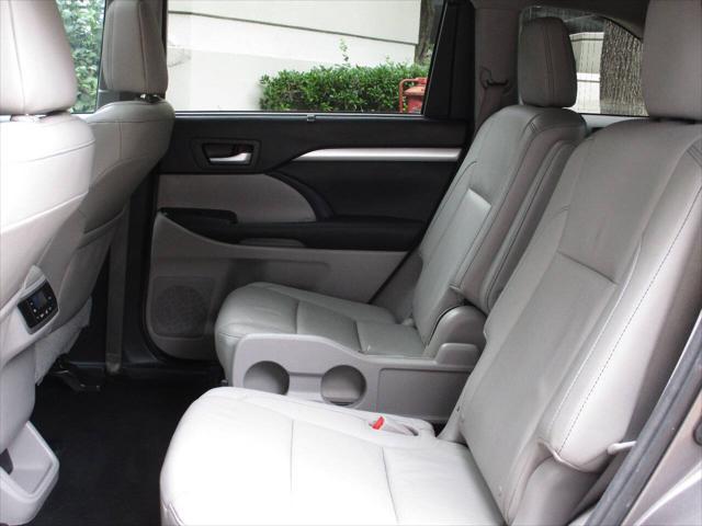 used 2016 Toyota Highlander car, priced at $16,995