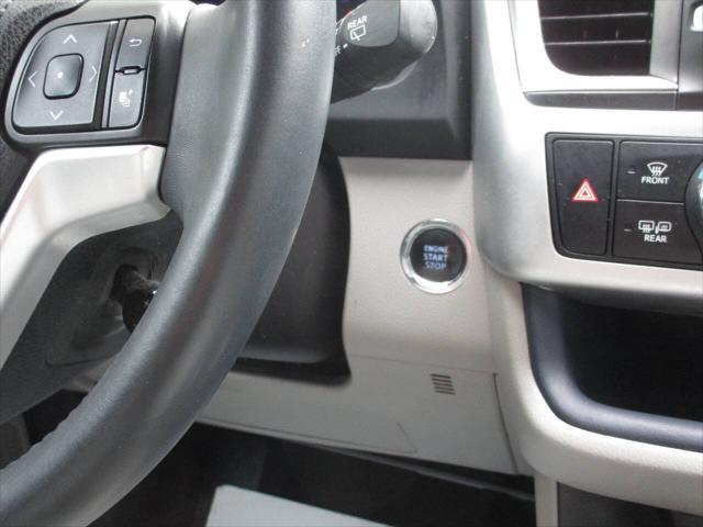 used 2016 Toyota Highlander car, priced at $16,995