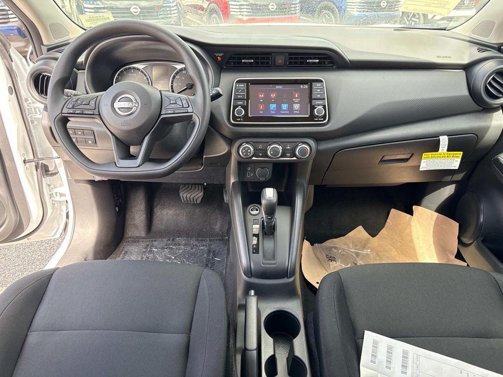 new 2025 Nissan Kicks Play car, priced at $21,522