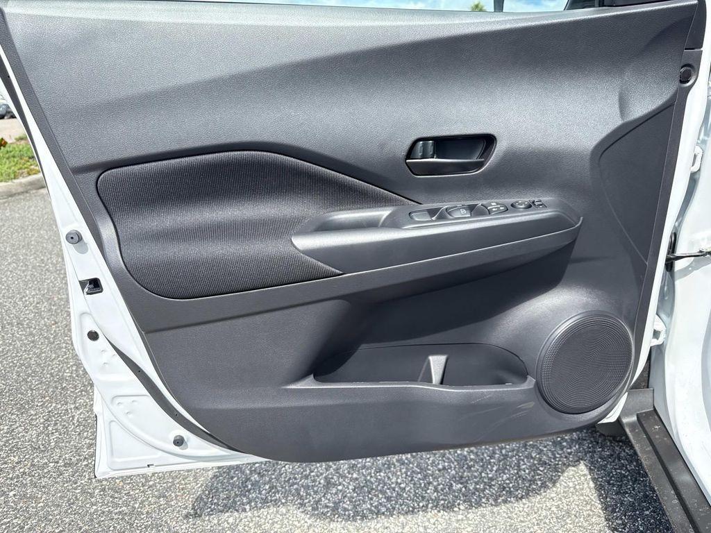 new 2025 Nissan Kicks Play car, priced at $21,522