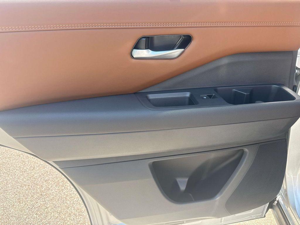 new 2025 Nissan Pathfinder car, priced at $46,856