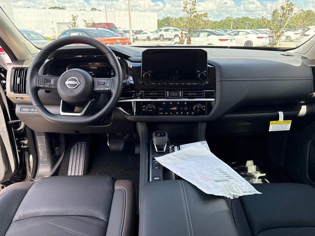 new 2025 Nissan Pathfinder car, priced at $46,856