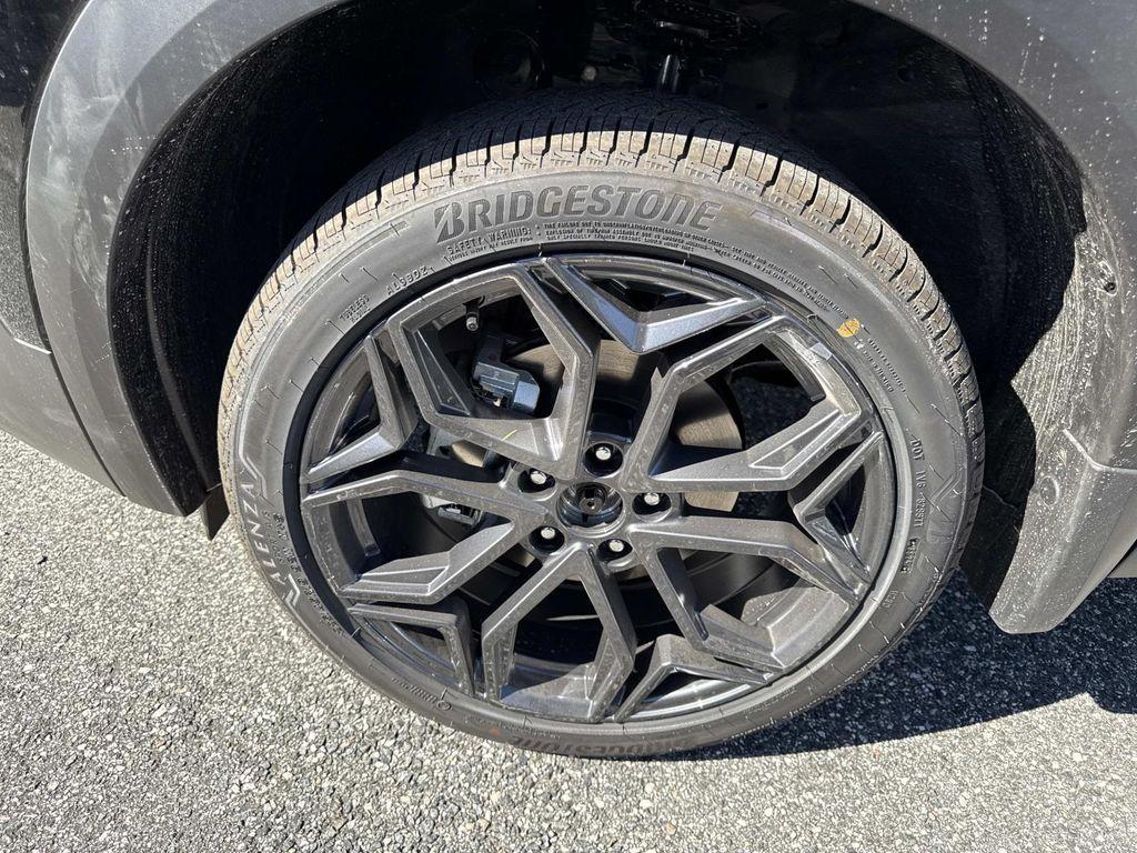 new 2026 Nissan Kicks car, priced at $26,273