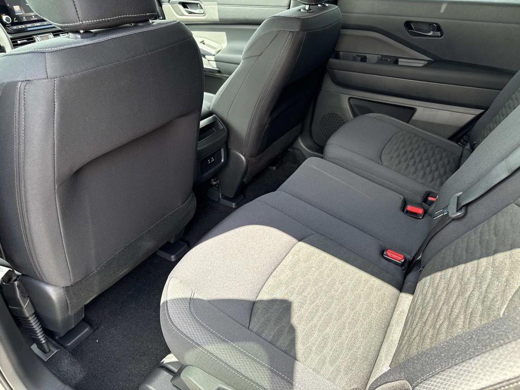 new 2025 Nissan Pathfinder car, priced at $34,495