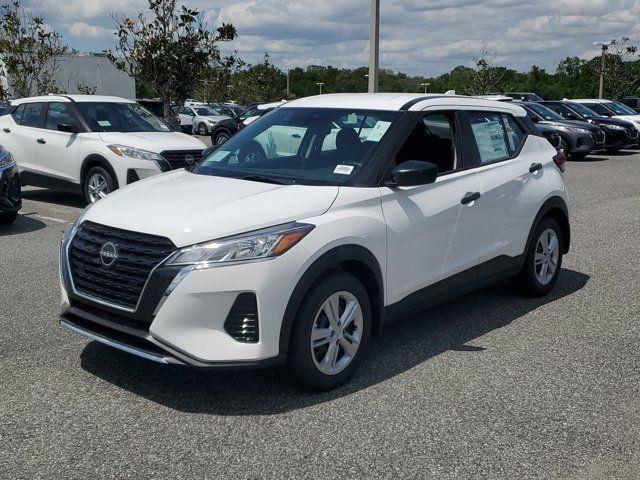 new 2025 Nissan Kicks Play car, priced at $21,857