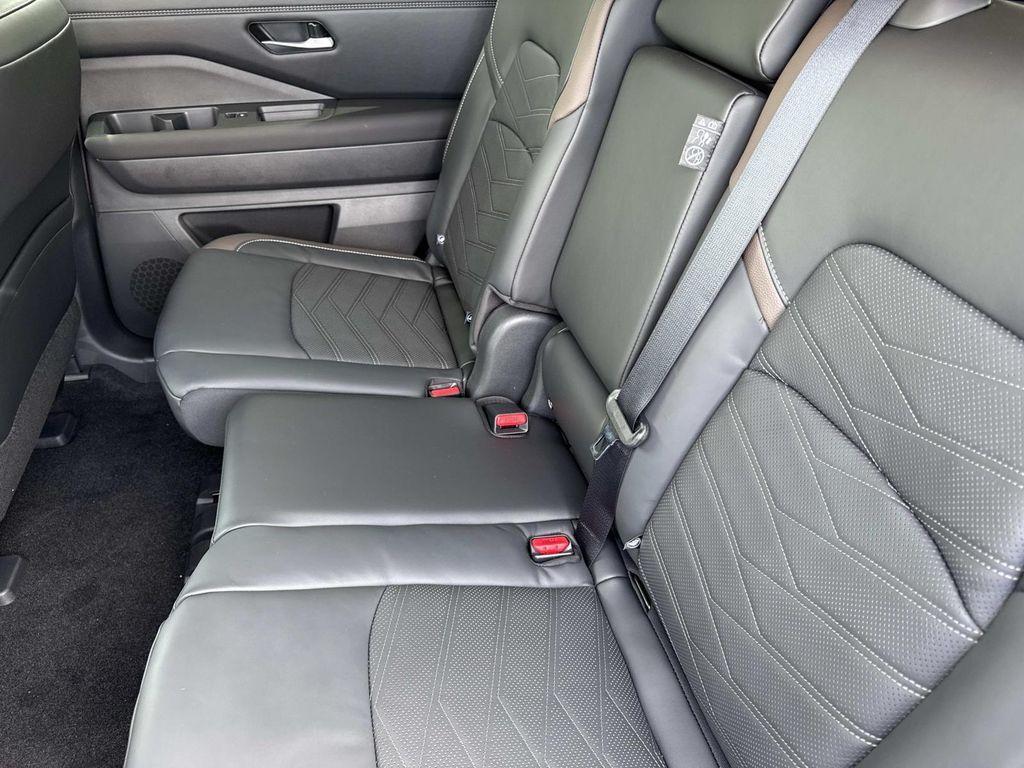 new 2025 Nissan Pathfinder car, priced at $46,856