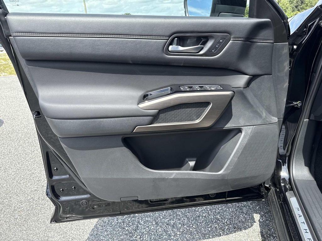 new 2025 Nissan Pathfinder car, priced at $46,856