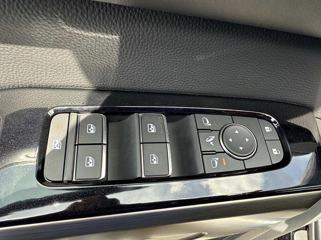 new 2025 Nissan Pathfinder car, priced at $46,856