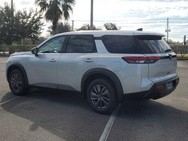 new 2024 Nissan Pathfinder car, priced at $33,580