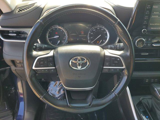 used 2022 Toyota Highlander car, priced at $29,888