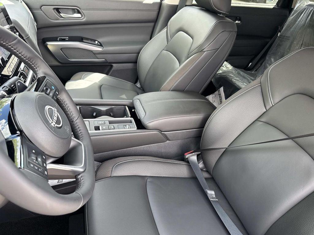 new 2025 Nissan Pathfinder car, priced at $36,137