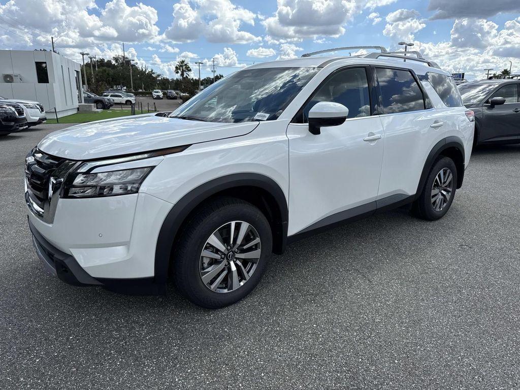 new 2025 Nissan Pathfinder car, priced at $36,137