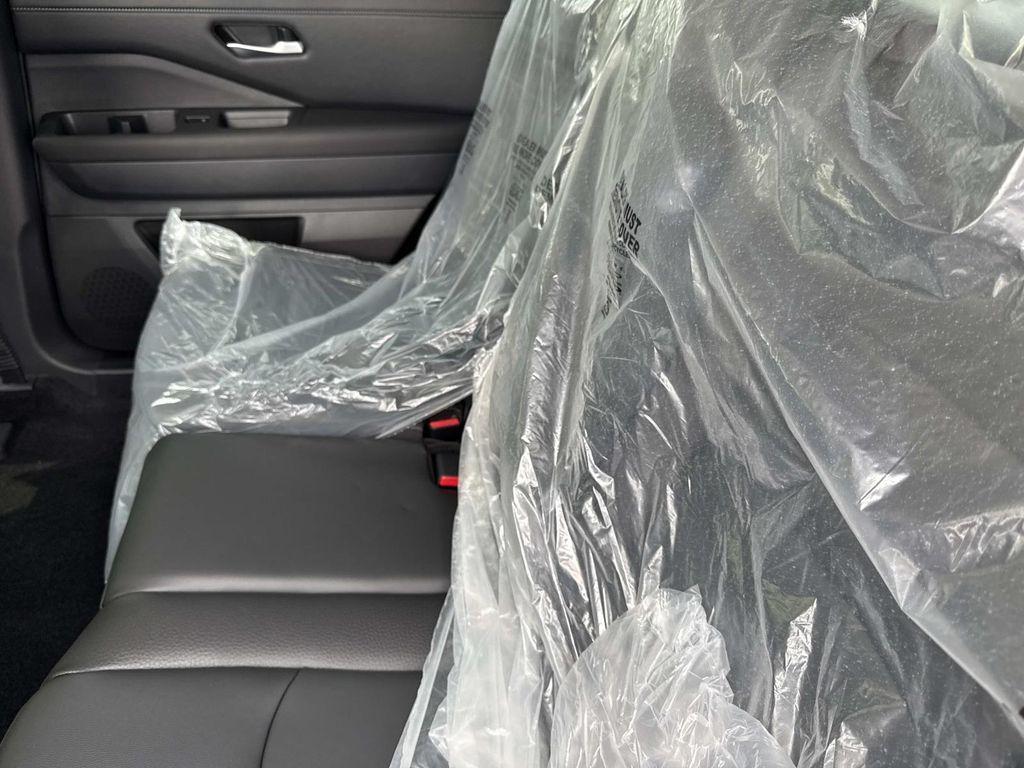 new 2025 Nissan Pathfinder car, priced at $36,137