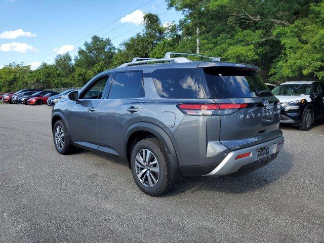 new 2024 Nissan Pathfinder car, priced at $40,000