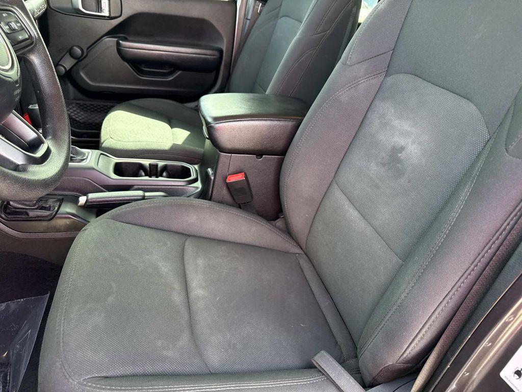 used 2019 Jeep Wrangler Unlimited car, priced at $25,898