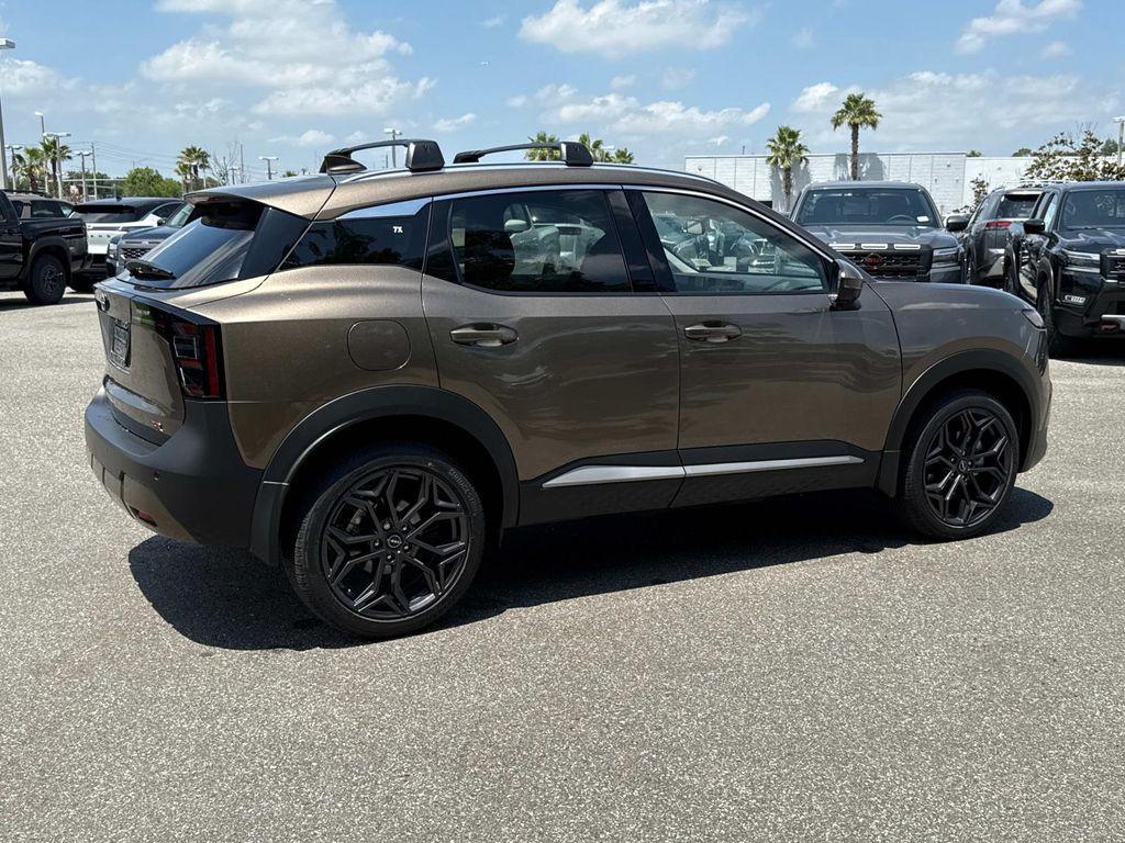 new 2025 Nissan Kicks car, priced at $26,768