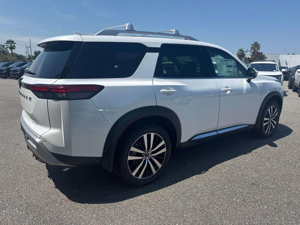 new 2025 Nissan Pathfinder car, priced at $47,568
