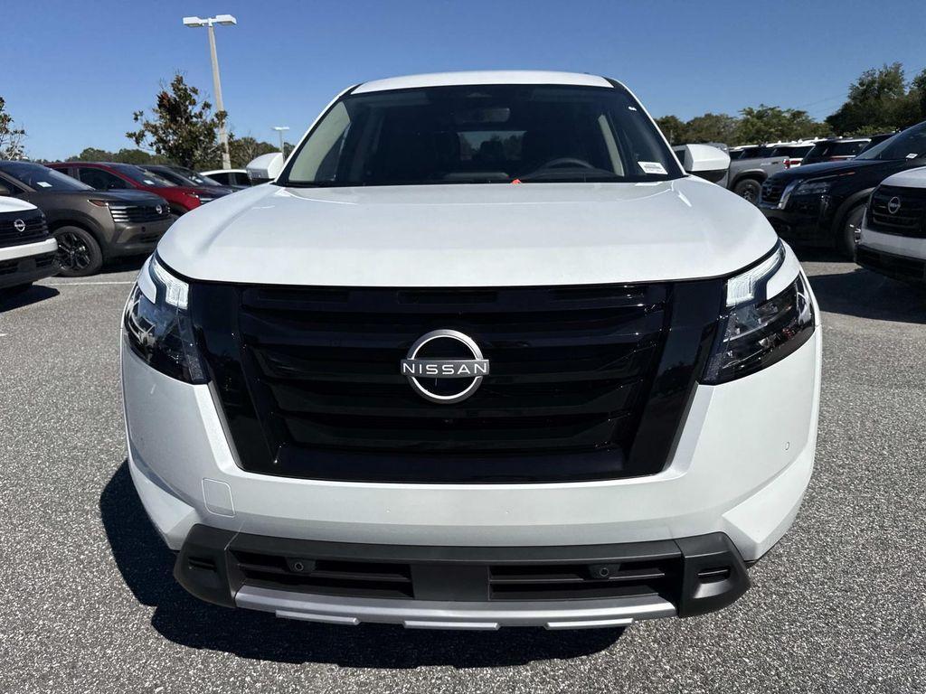 new 2025 Nissan Pathfinder car, priced at $36,297