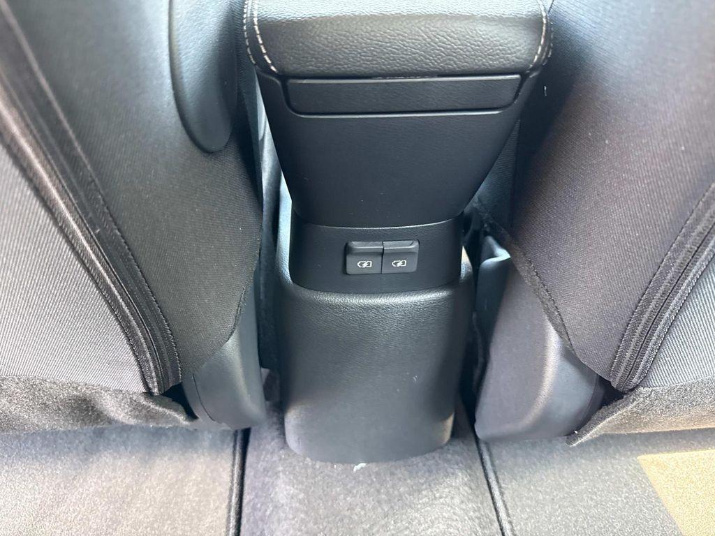 new 2025 Nissan Kicks Play car, priced at $21,857