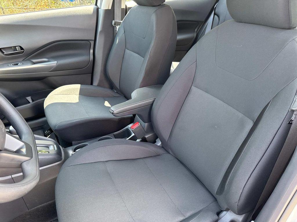 new 2025 Nissan Kicks Play car, priced at $21,857