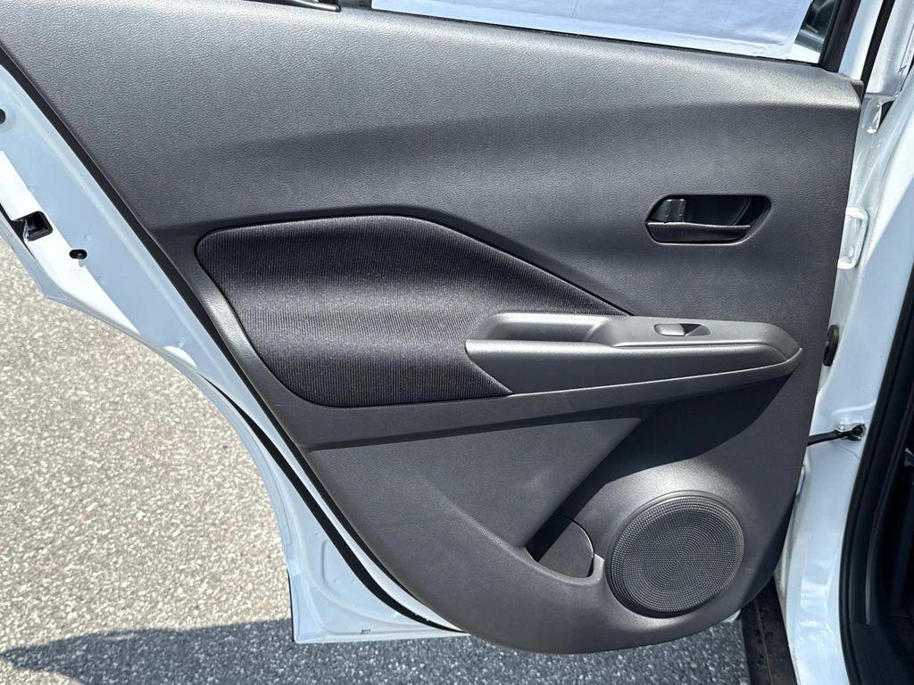 new 2025 Nissan Kicks Play car, priced at $21,857