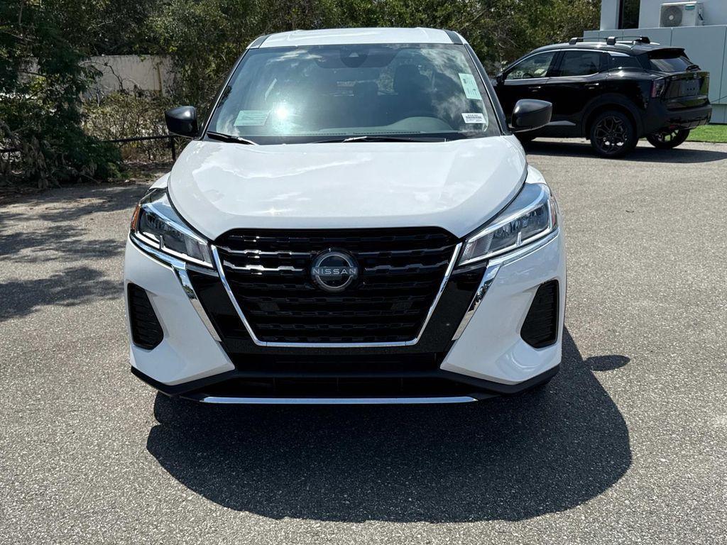 new 2025 Nissan Kicks Play car, priced at $21,857