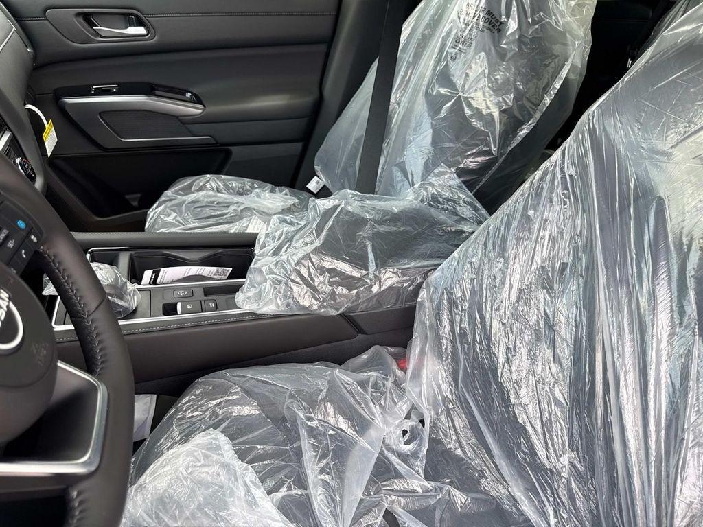 new 2025 Nissan Pathfinder car, priced at $36,137