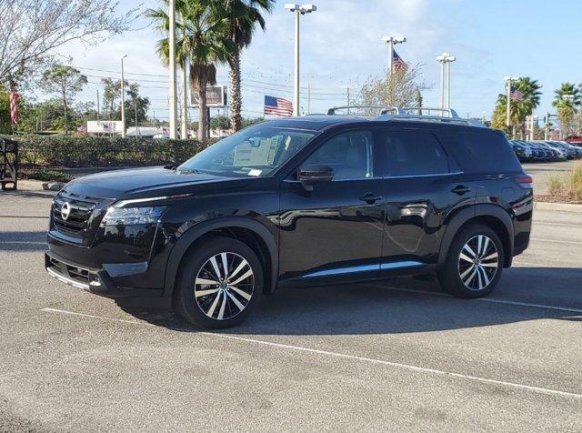 new 2024 Nissan Pathfinder car, priced at $45,440