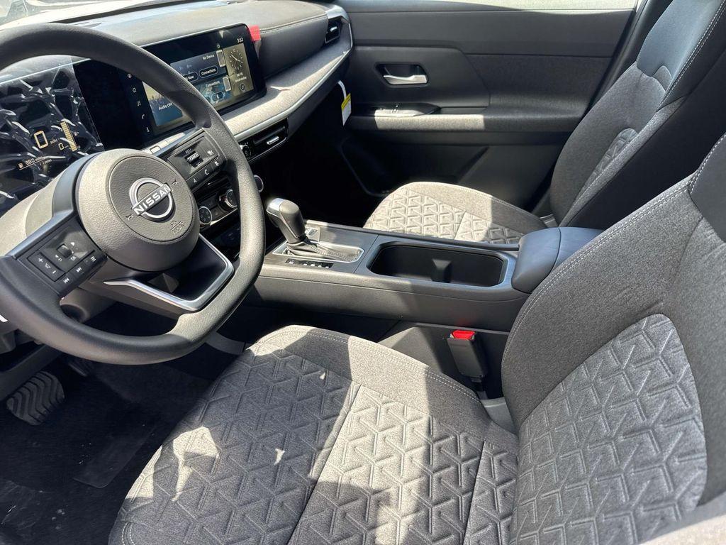 new 2025 Nissan Kicks car, priced at $23,605
