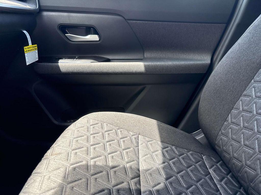 new 2025 Nissan Kicks car, priced at $23,605