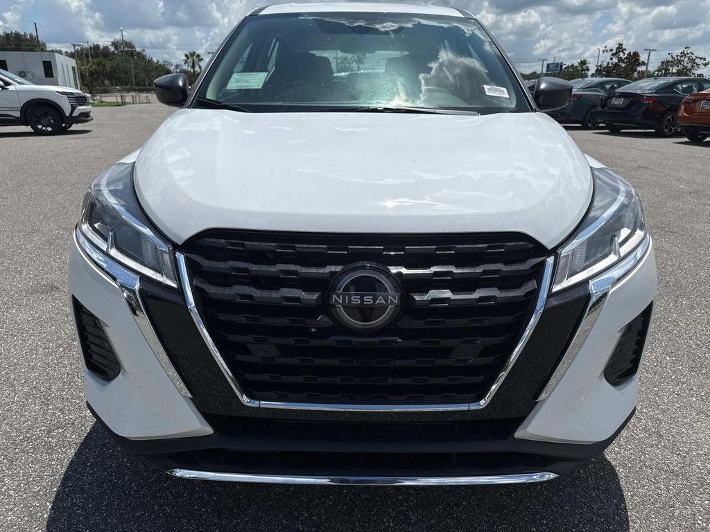 new 2025 Nissan Kicks Play car, priced at $21,857