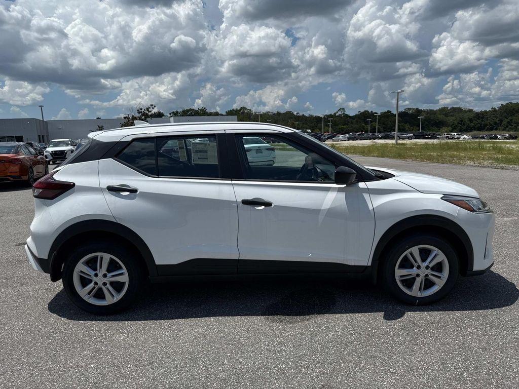 new 2025 Nissan Kicks Play car, priced at $21,857