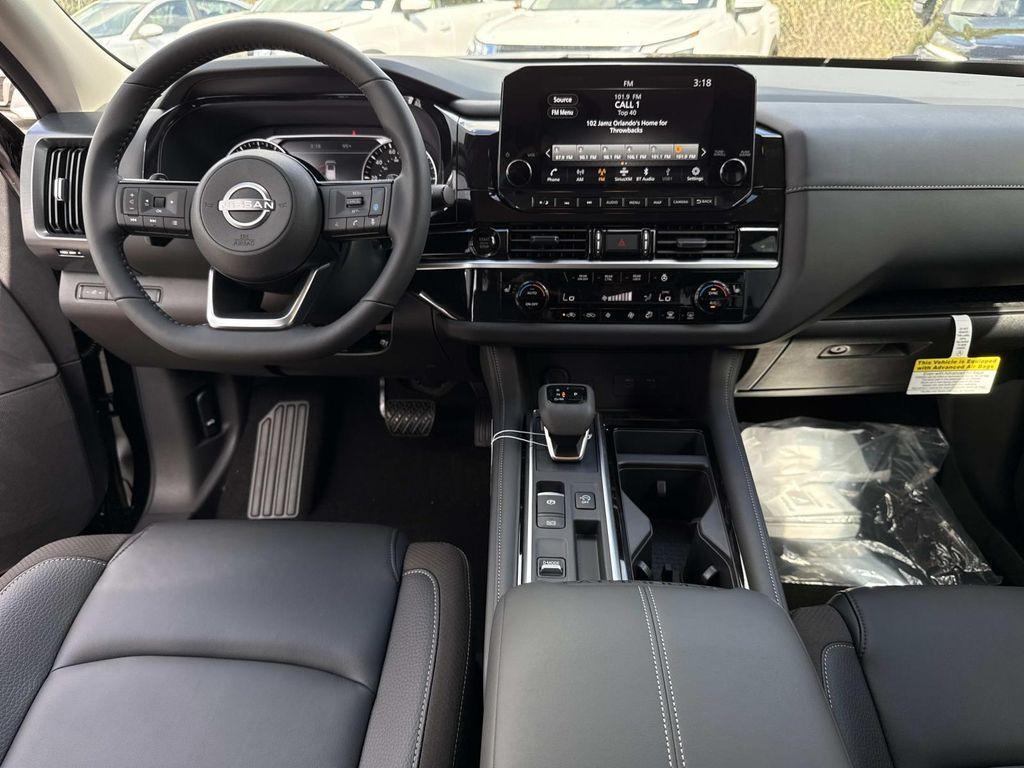 new 2025 Nissan Pathfinder car, priced at $35,687
