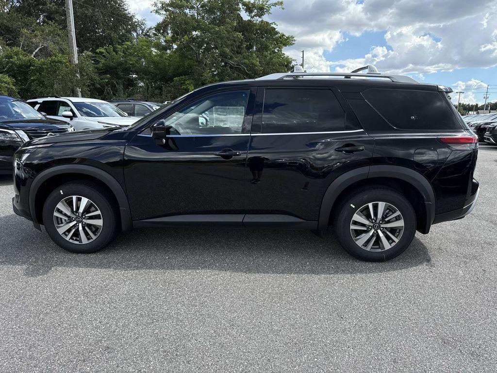 new 2025 Nissan Pathfinder car, priced at $35,687