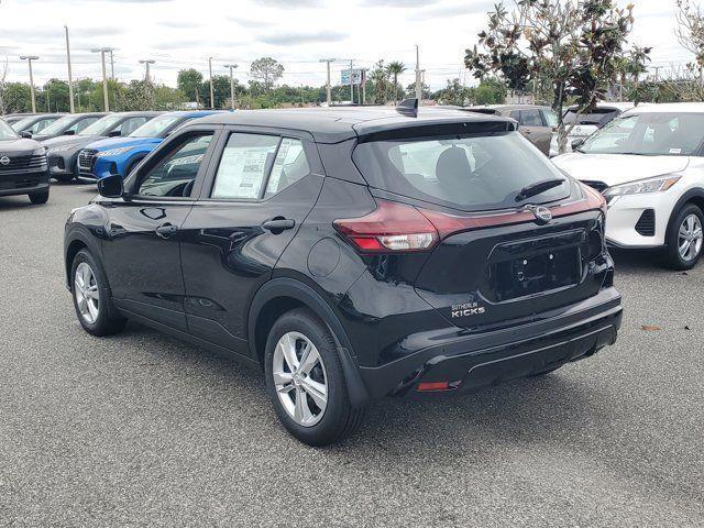 new 2025 Nissan Kicks Play car, priced at $21,857