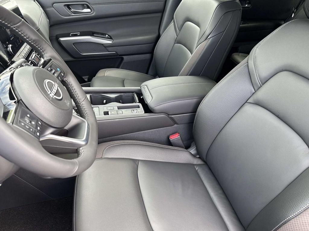 new 2025 Nissan Pathfinder car, priced at $39,745