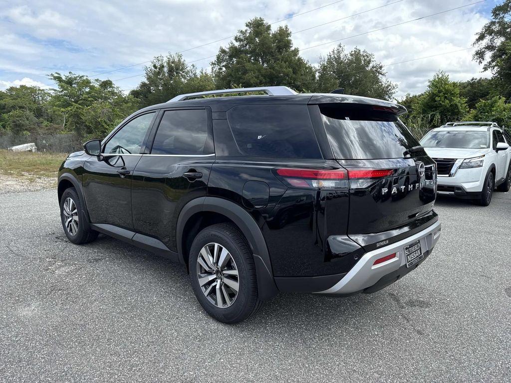 new 2025 Nissan Pathfinder car, priced at $39,745