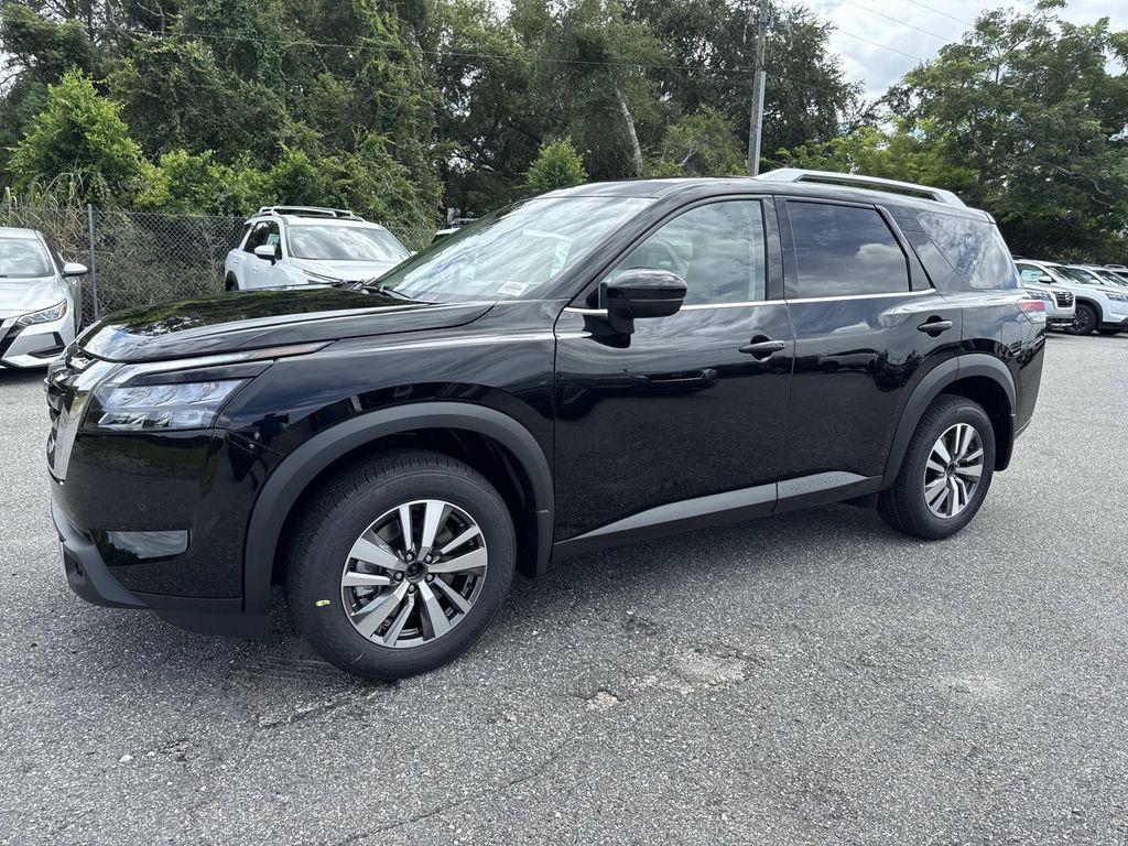 new 2025 Nissan Pathfinder car, priced at $39,745
