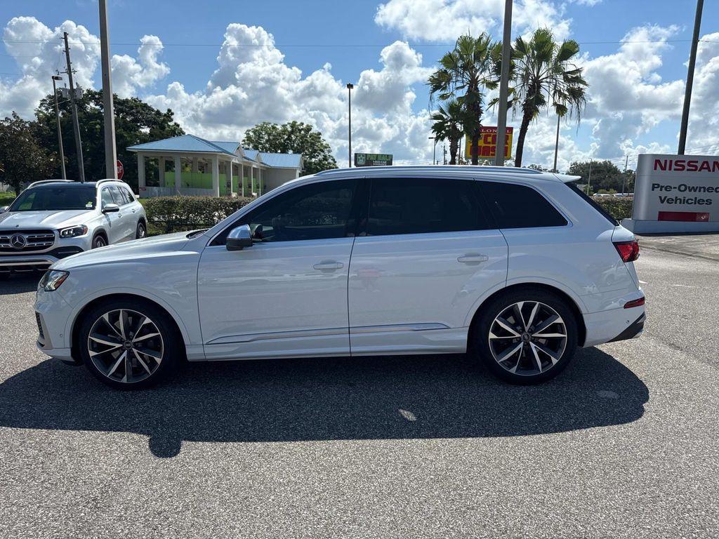 used 2021 Audi SQ7 car, priced at $48,888