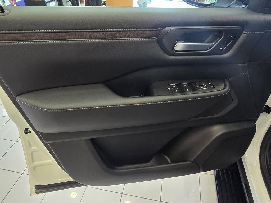 new 2026 Nissan Armada car, priced at $63,045